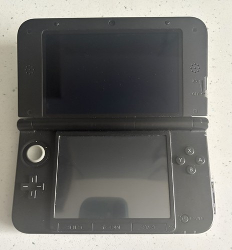 Nintendo 3ds red 32gb - red, sd