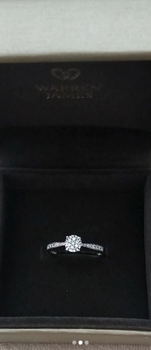 Warren james gold ring with - james,