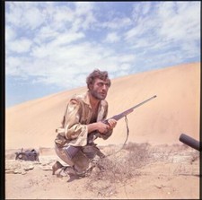 SANDS OF THE KALAHARI NIGEL DAVENPORT ORIGINAL 2 1/4 SLIDE TRANSPARENCY RARE