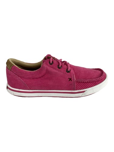 Twisted wrangler kicks - twisted,
