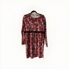 Woman’s Prenatal Dress Very