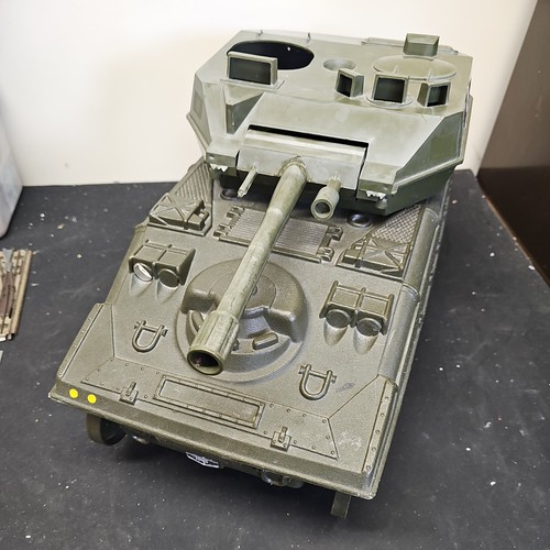Vintage action man cherilea - action,