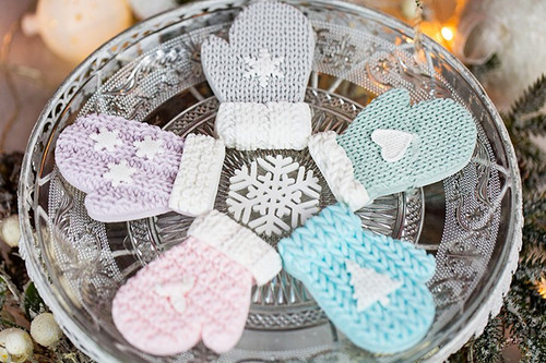 Karen davies mitten baby - karen,