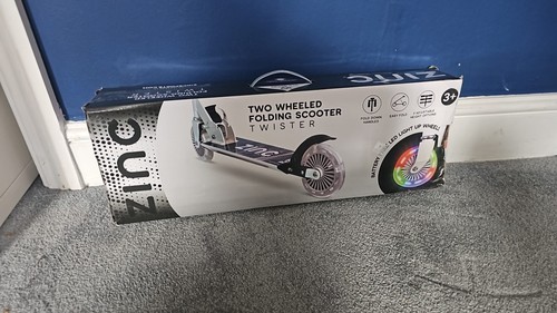 Zinc foldable light wheel - light, up