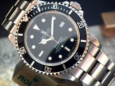 Collector Condition 1988 Rolex Oyster Sea-Dweller 16660 Full Set Plus Watch