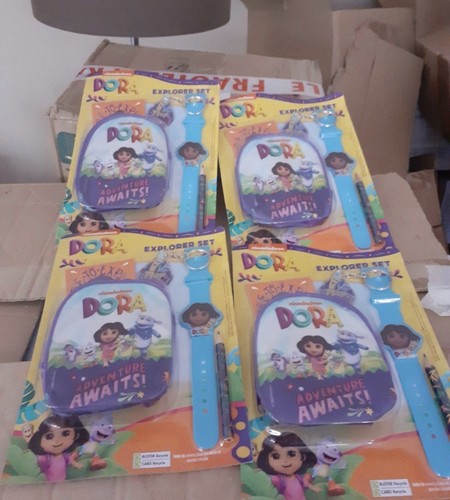 Dora explorer set new - explorer,
