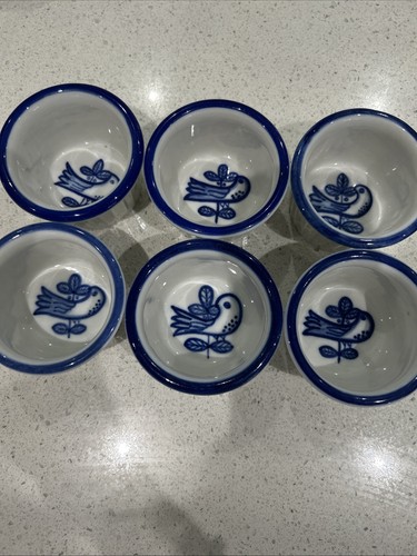 Blue and white ramekins - x,