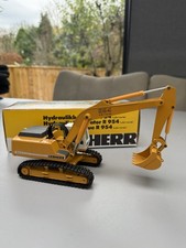 Liebherr 954 Excavator Model