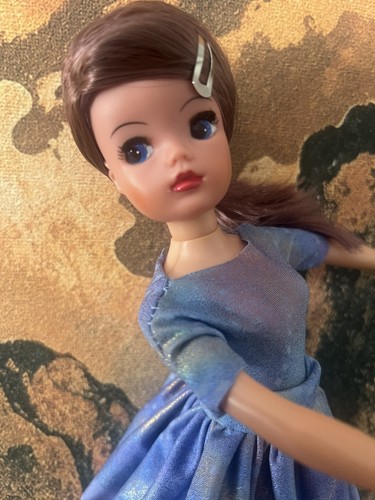 Sindy doll hard head - sindy,