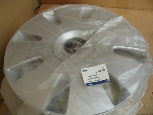 1308985 wheel trim hub cover - 1308985,