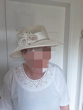 Cream Occasion Hat With Flower
