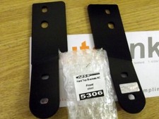 Hardtop front mounting bracket