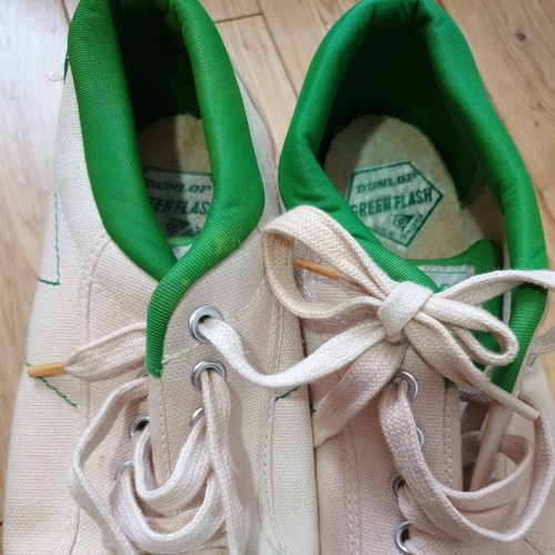 Dunlop green flash trainers - flash,