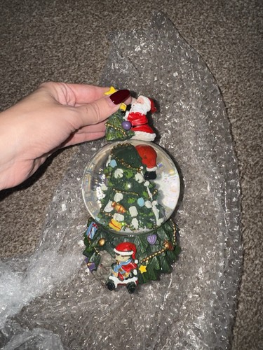 Christmas snow globe never