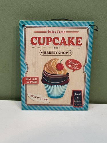 Cupcake bakery shop metal - shop,