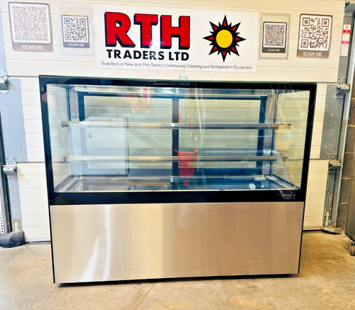 Polar patisserie display - ~,