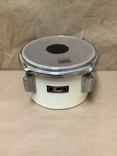 Vintage pearl fiberglass - pearl, white