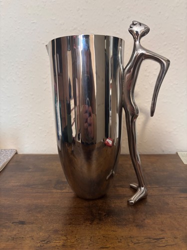 Carrol boyes man water jug - water,