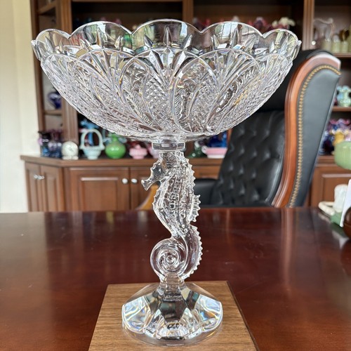 Stunning waterford hand - hand, cut