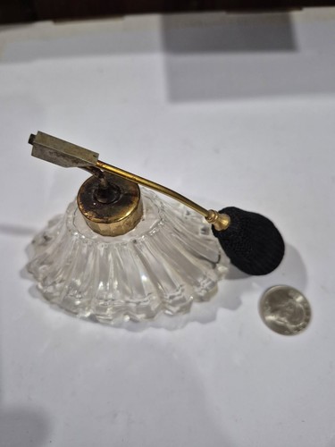 Vintage glass perfume atomizer - glass,