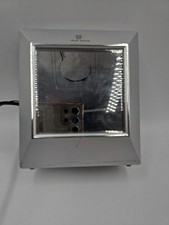 Philips Elegant Clock Radio