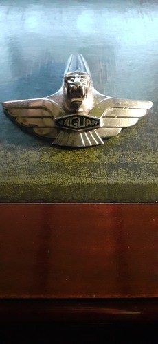 Jaguar bonnet car mascot - jaguar,