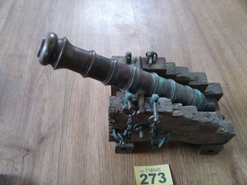 Antique bronze canon - bronze, model