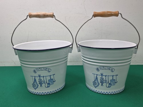 Pair quality blue white - of,