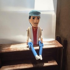 ChiselCraft Wooden Shelf