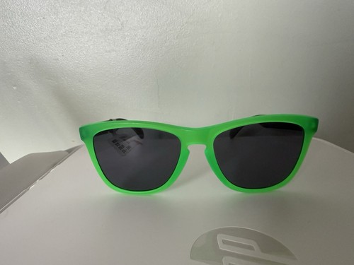 Oakley frogskins black light - oakley,