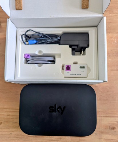 Sky broadband hub model er115 - sky,