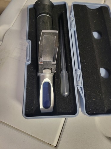 Salinity refractometer meter - salinity,