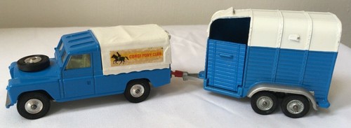 Corgi gift set15 land - corgi, rover