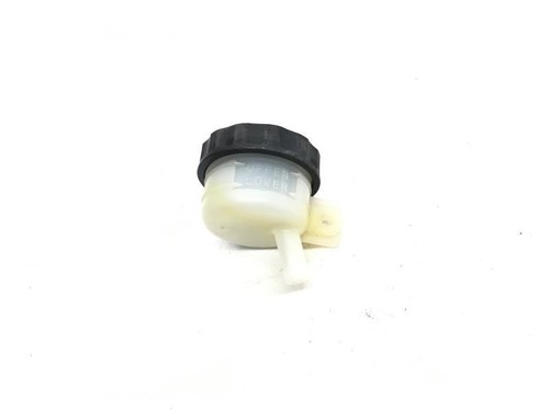 Rear brake cylinder master