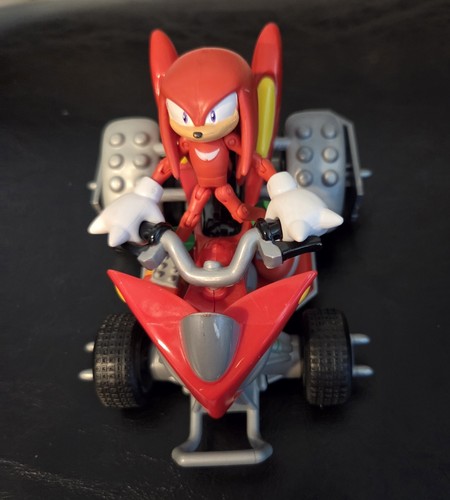 Sonic jazwares and - sonic, sega
