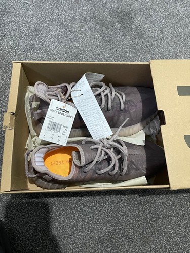 Adidas yeezy boost - yeezy,