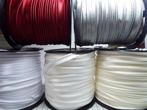 Polyester satin bias cord - 2m,