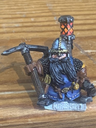 Mordheim dwarf adventurer - mordheim,