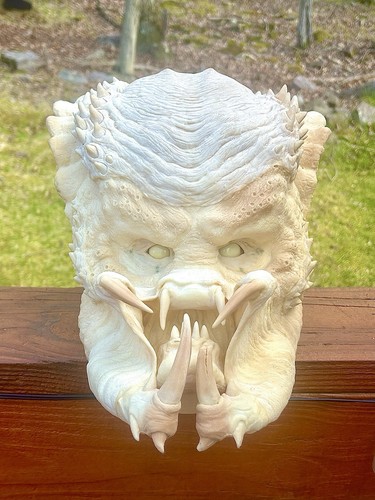 Elder predator mask mold - ,