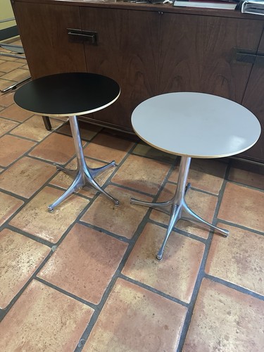 Pair herman miller nelson - pair,