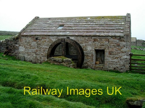 Photo watermill threshing - photo,