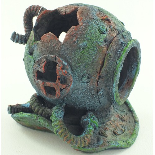 Aquarium divers helmet diving - aquarium,