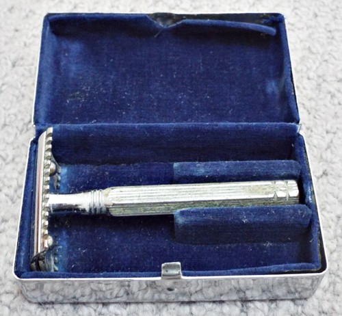 Vintage safety razor - razor, in