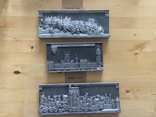 Marcus design wall plaques - wall,