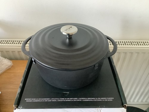 Vivo villeroy boch - &, cast