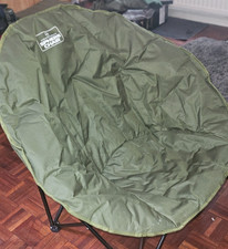 Carp fishing moon chair