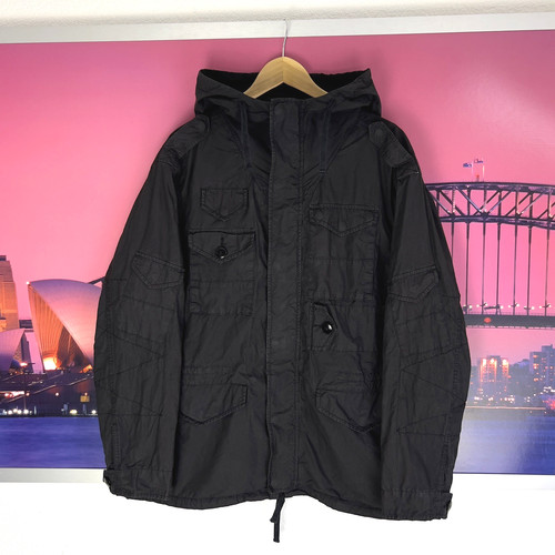Pretty green white label - white,