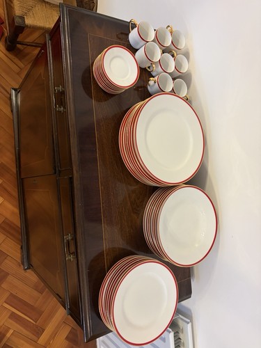 Fine porcelain piece - porcelain,