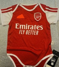 25/26 Football Kit Style Arsenal Baby Grow, Vest, Romper size 12 (7-24M).