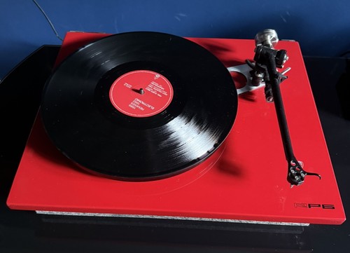 Rega turntable - 6, tt
